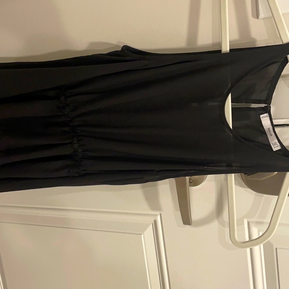 Mango black tank with middle detail USA s